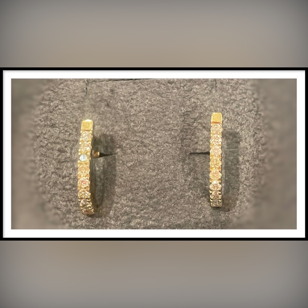 Jemma Sands Rincon Diamond Huggie Hoop Earrings, 14k gold vermeil, 0.5” diameter